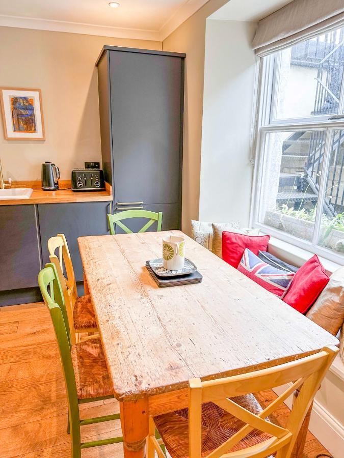 Unique 2 Bed In The Heart Of Bath With Parking Apartamento Exterior foto